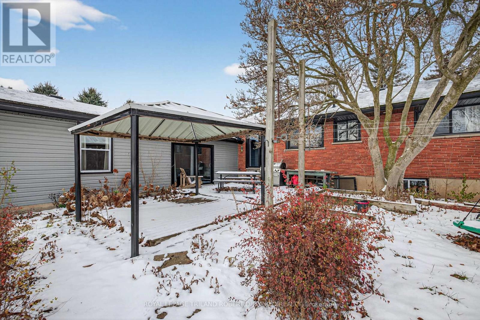 9755 Longwoods Road, Middlesex Centre, Ontario  N6P 1P2 - Photo 36 - X12603306