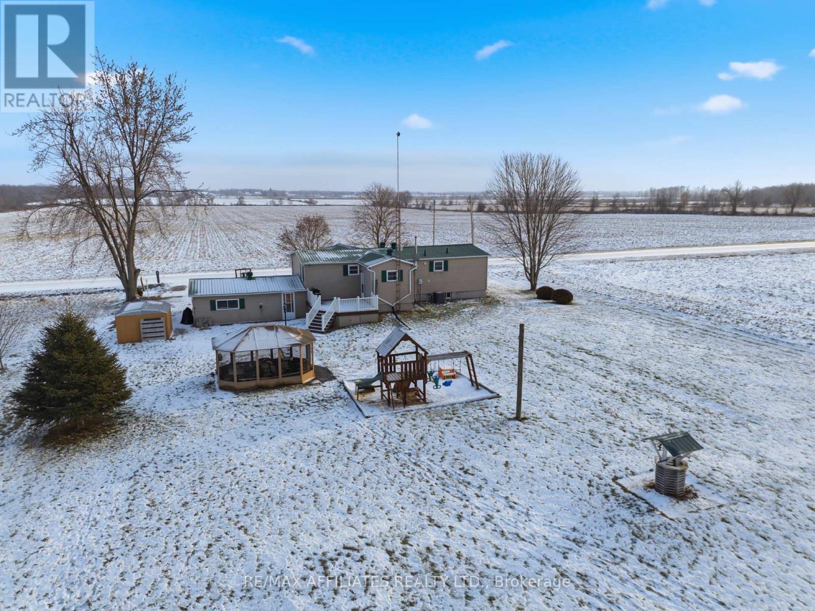 16815 Red Town Road, North Stormont, Ontario  K0C 1C0 - Photo 37 - X12603284