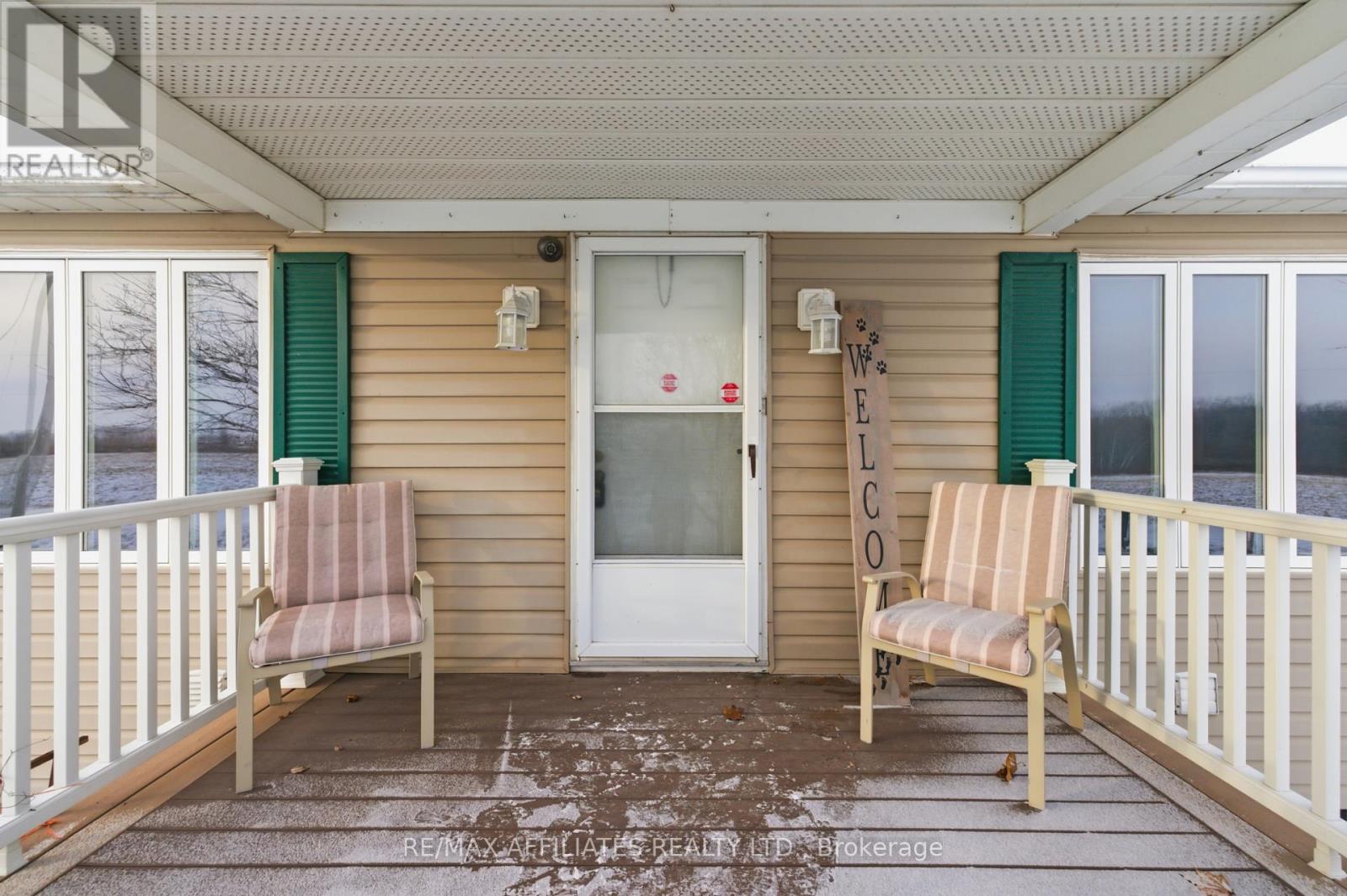 16815 Red Town Road, North Stormont, Ontario  K0C 1C0 - Photo 4 - X12603284