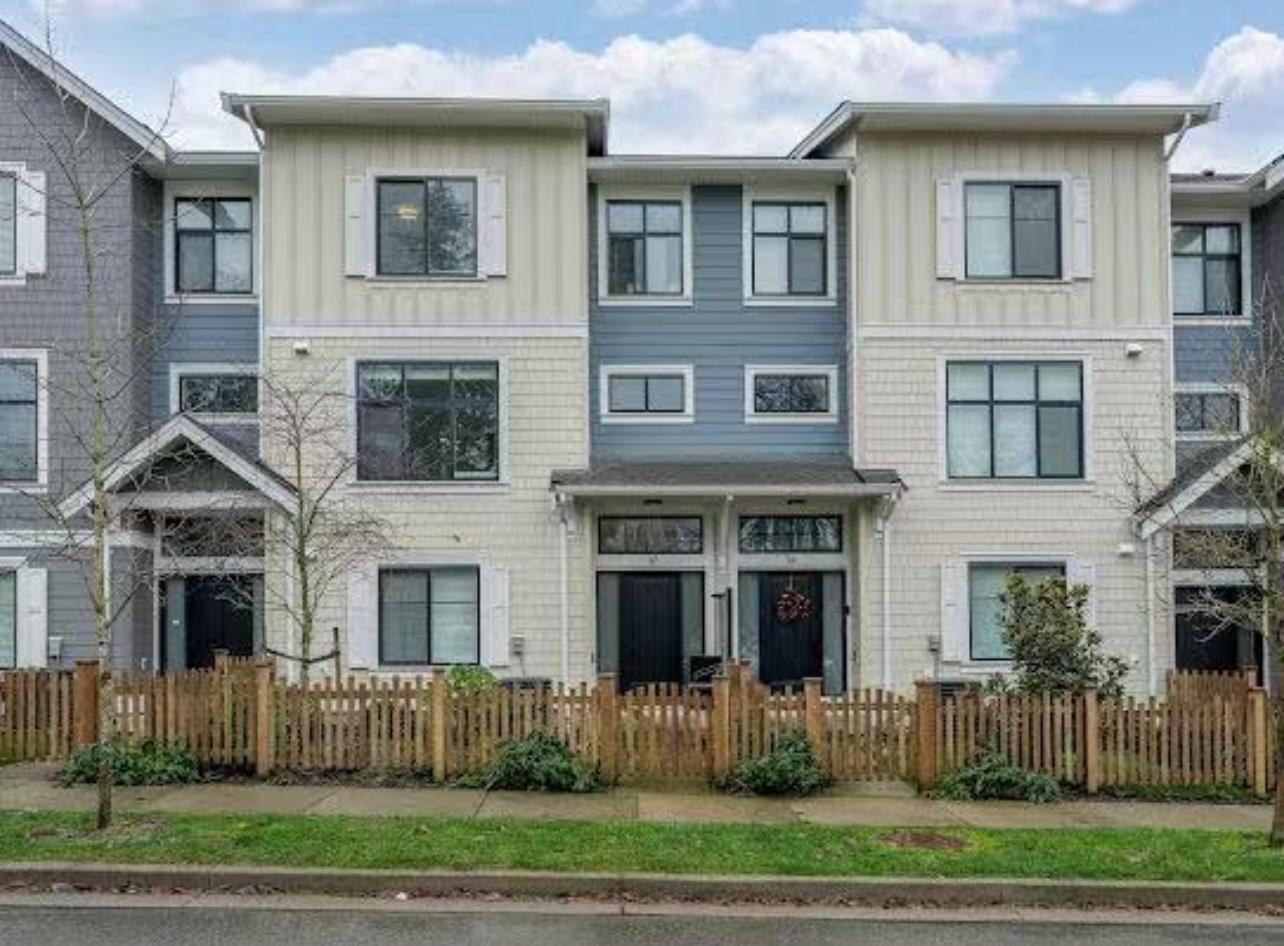 17 20261 72b Avenue, Langley, British Columbia  V2Y 3M8 - Photo 1 - R3072082