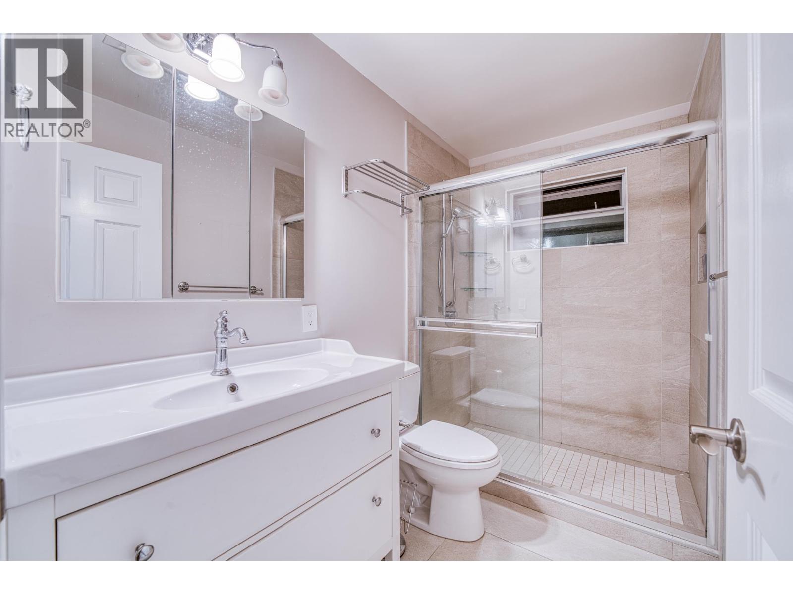 5660 Stefanko Place, Richmond, British Columbia  V7E 5G2 - Photo 23 - R3071688