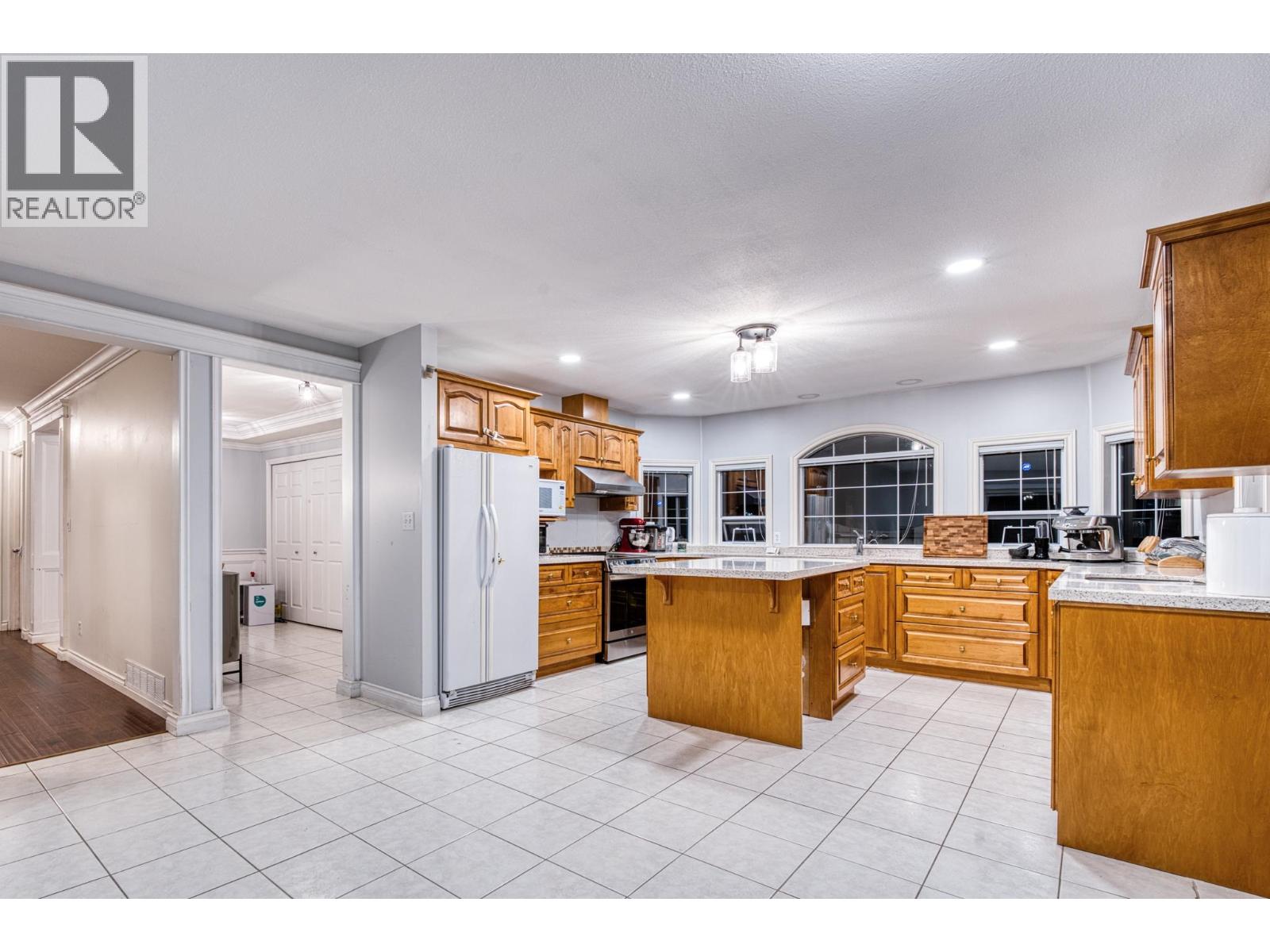 5660 Stefanko Place, Richmond, British Columbia  V7E 5G2 - Photo 9 - R3071688