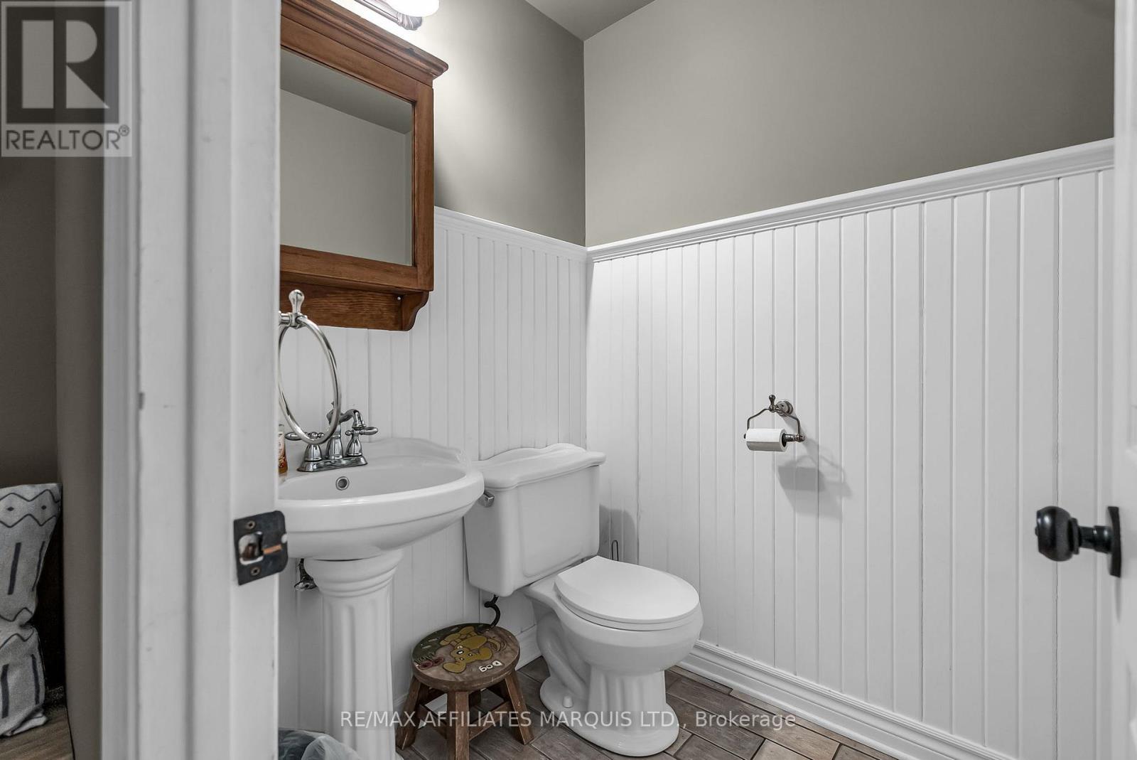 18201 County Rd 19 Road, South Glengarry, Ontario  K6K 0A7 - Photo 6 - X12436107