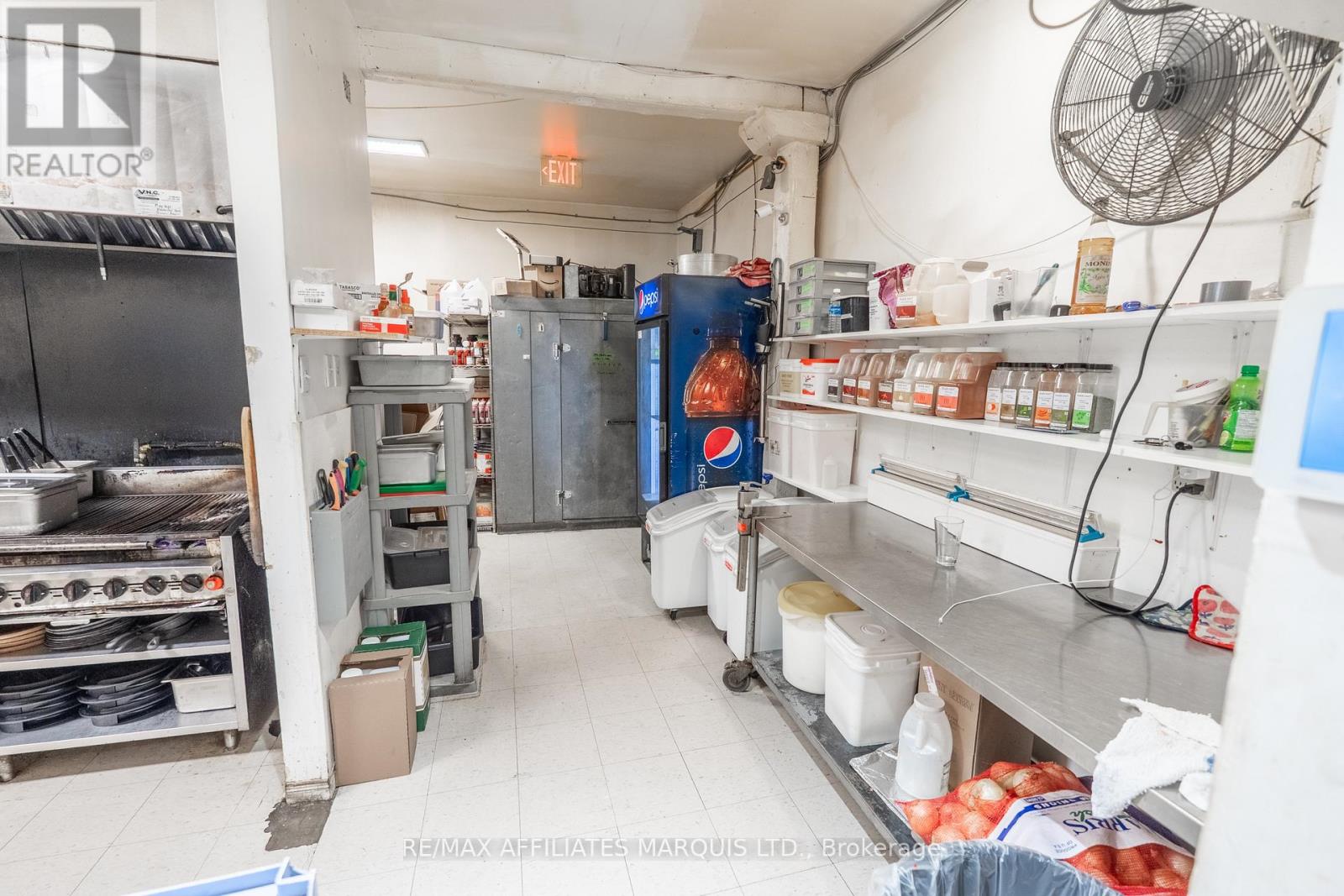 58 Pitt Street, Cornwall, Ontario K6J 3P2 - Photo 17 - X12306477