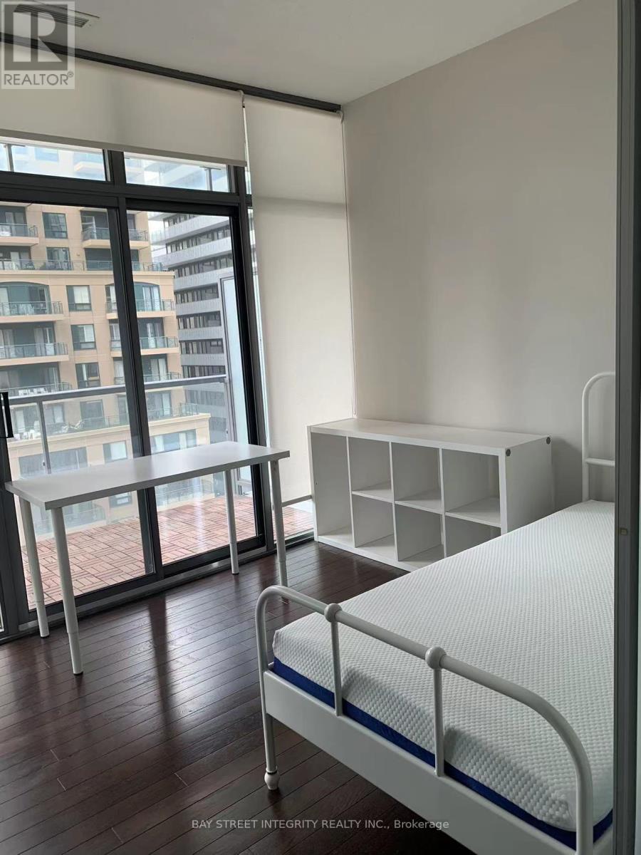 1009 - 33 Charles Street E, Toronto, Ontario  M4Y 0A2 - Photo 4 - C12603244