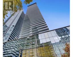 1009 - 33 CHARLES STREET E