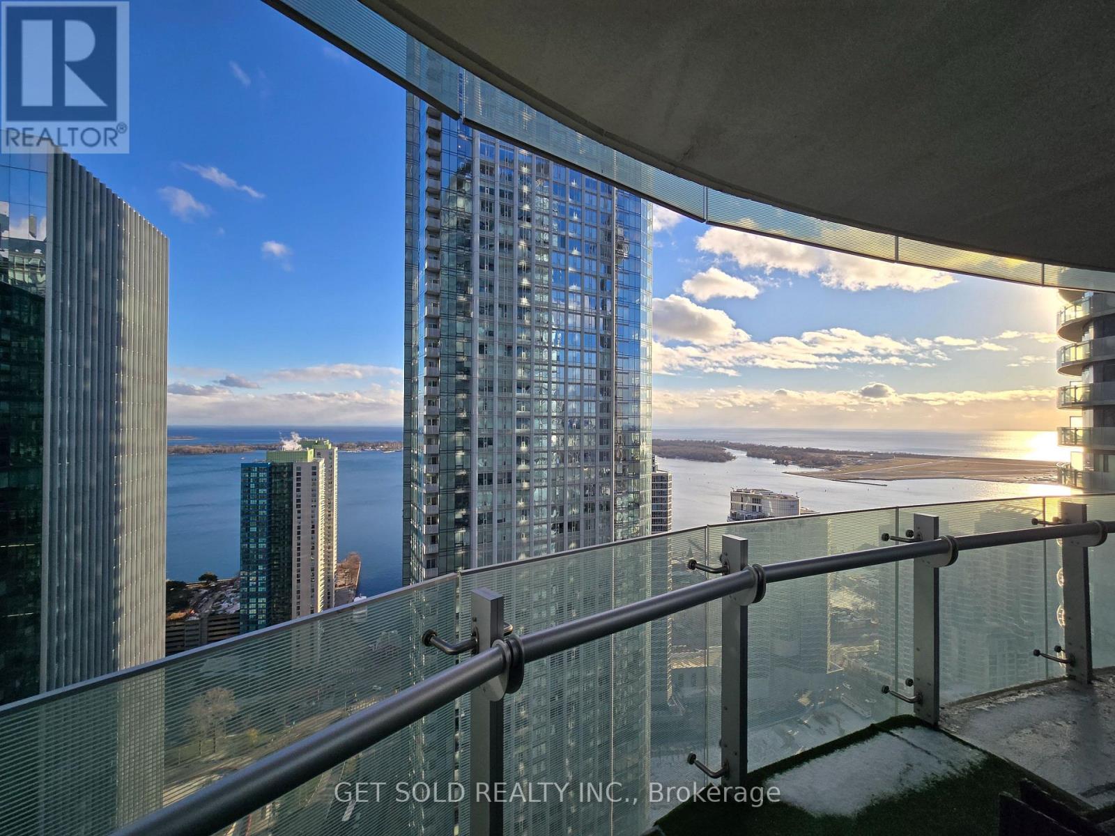 3803 - 14 YORK STREET, Toronto, Ontario