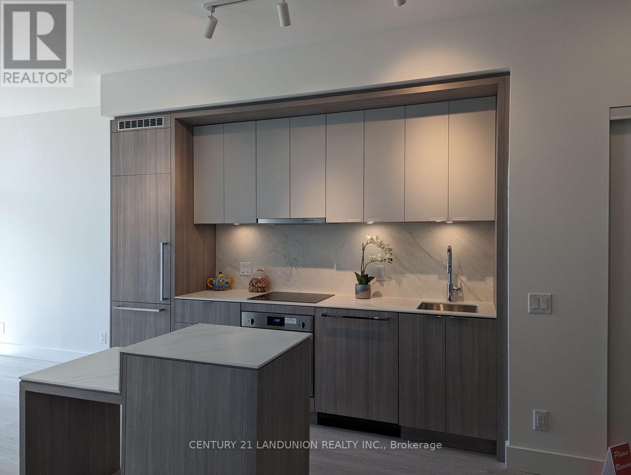 805 - 6 Greenbriar Road, Toronto, Ontario  M2K 0H6 - Photo 5 - C12581888