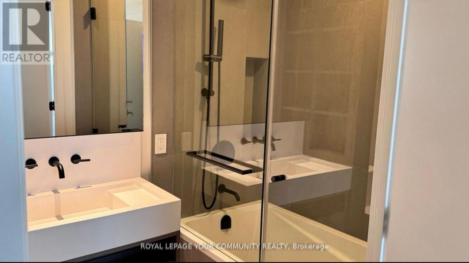 4501 - 55 Charles Street E, Toronto, Ontario  M4Y 0J1 - Photo 9 - C12600434