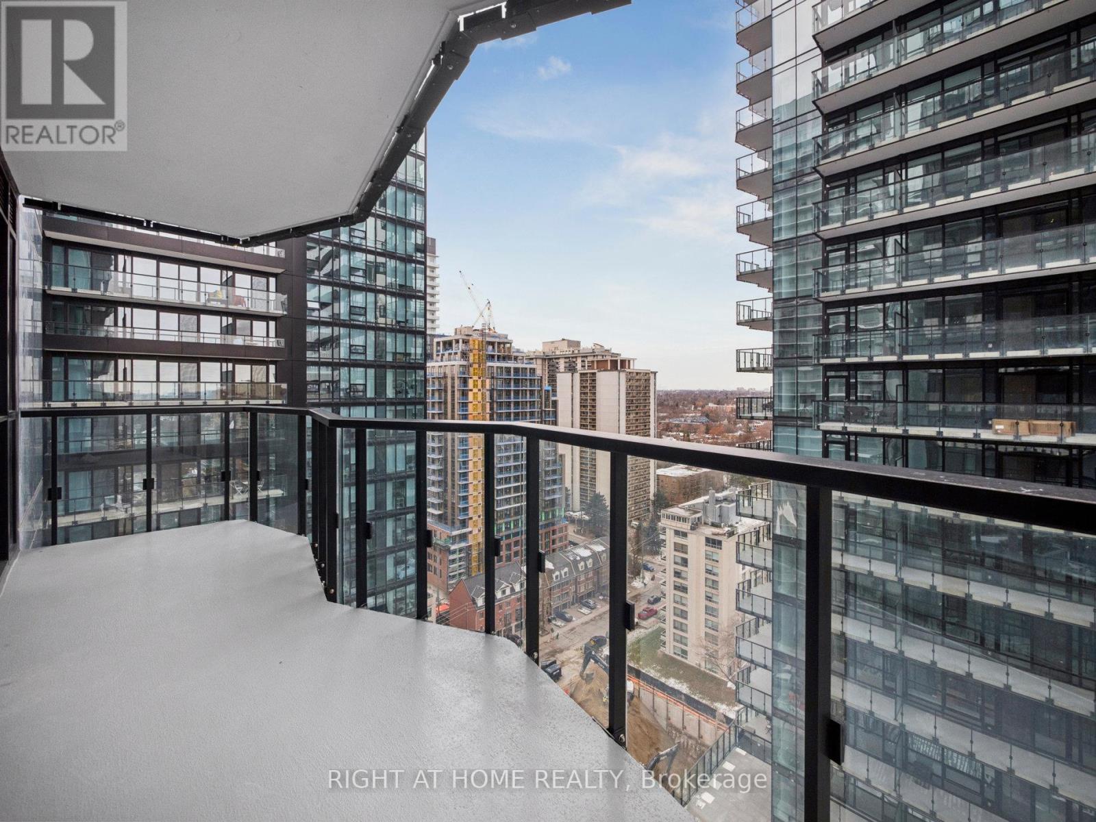 1705 - 110 Broadway Avenue, Toronto, Ontario  M4P 1V3 - Photo 45 - C12602798