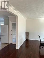 Main Fl - 358 Lynett Crescent, Richmond Hill, Ontario  L4C 2V5 - Photo 5 - N12603258