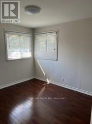 358 Lynett Crescent, Richmond Hill, Ontario  L4C 2V5 - Photo 6 - N12603266