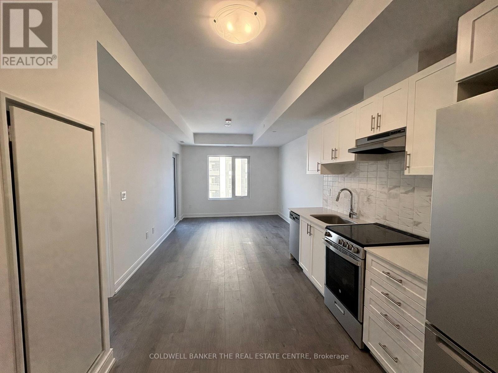 707 - 705 Davis Drive, Newmarket, Ontario  L3Y 7J1 - Photo 8 - N12603274