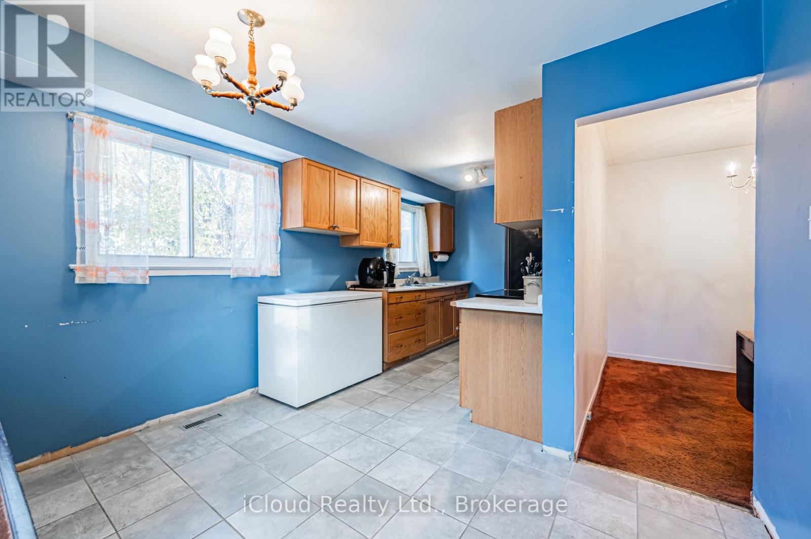 331 Archdekin Drive, Brampton, Ontario  L6V 1Z6 - Photo 14 - W12603278