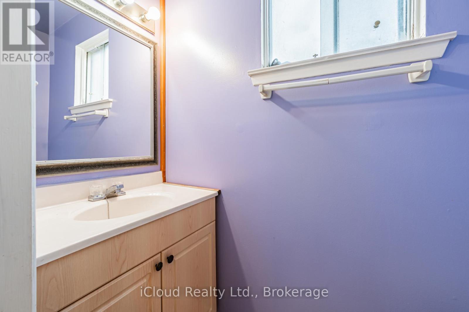 331 Archdekin Drive, Brampton, Ontario  L6V 1Z6 - Photo 18 - W12603278