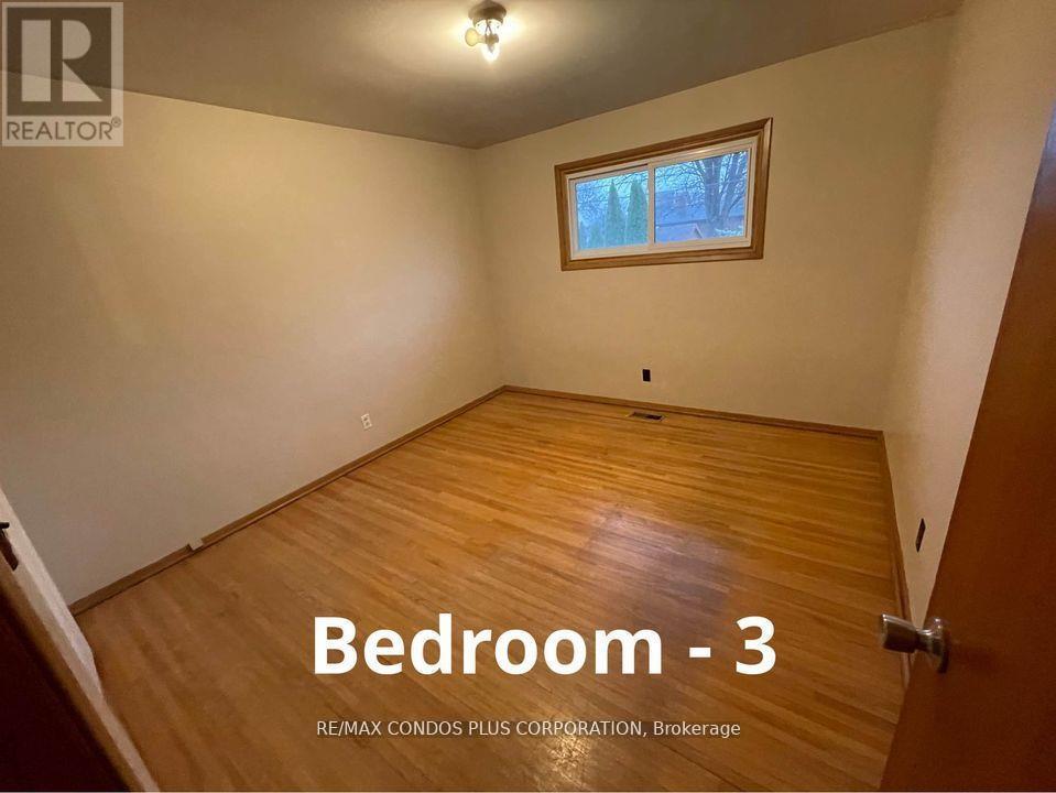 4071 Churchill Drive, Windsor, Ontario N9G 2E6 - Photo 9 - X12603252