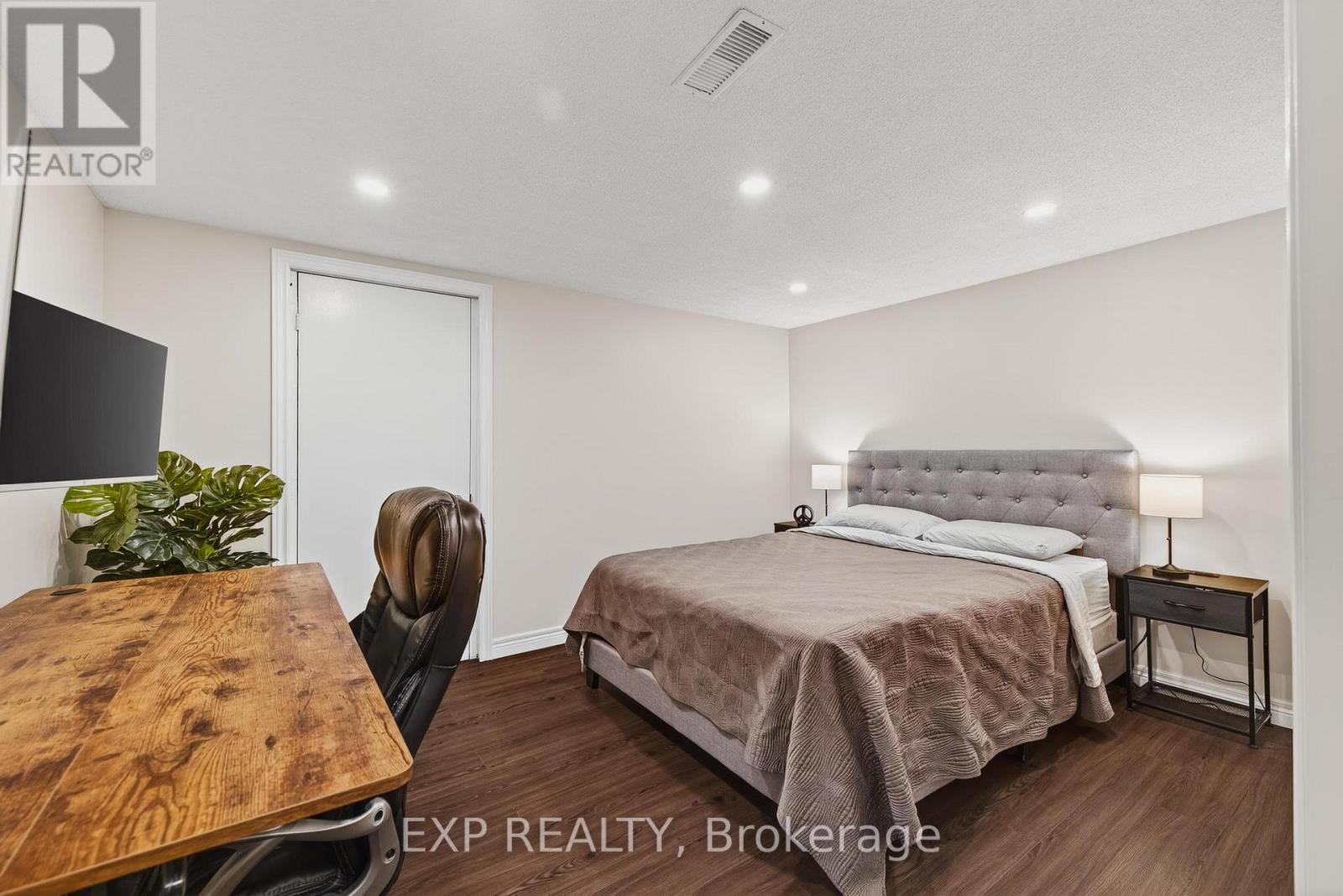 134 Pusey Boulevard, Brantford, Ontario N3R 2S5 - Photo 25 - X12603280