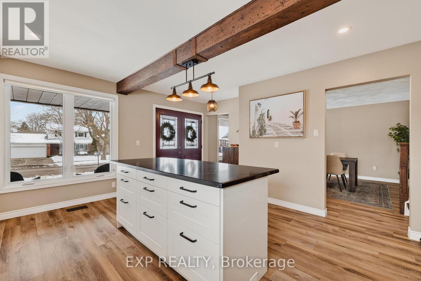 134 Pusey Boulevard, Brantford, Ontario N3R 2S5 - Photo 6 - X12603280