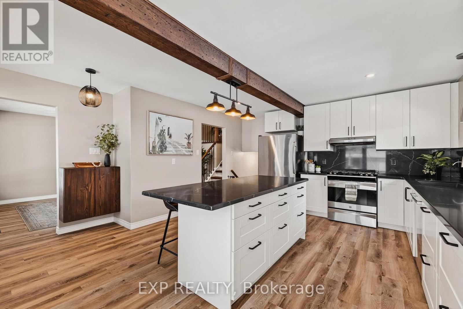 134 Pusey Boulevard, Brantford, Ontario N3R 2S5 - Photo 7 - X12603280