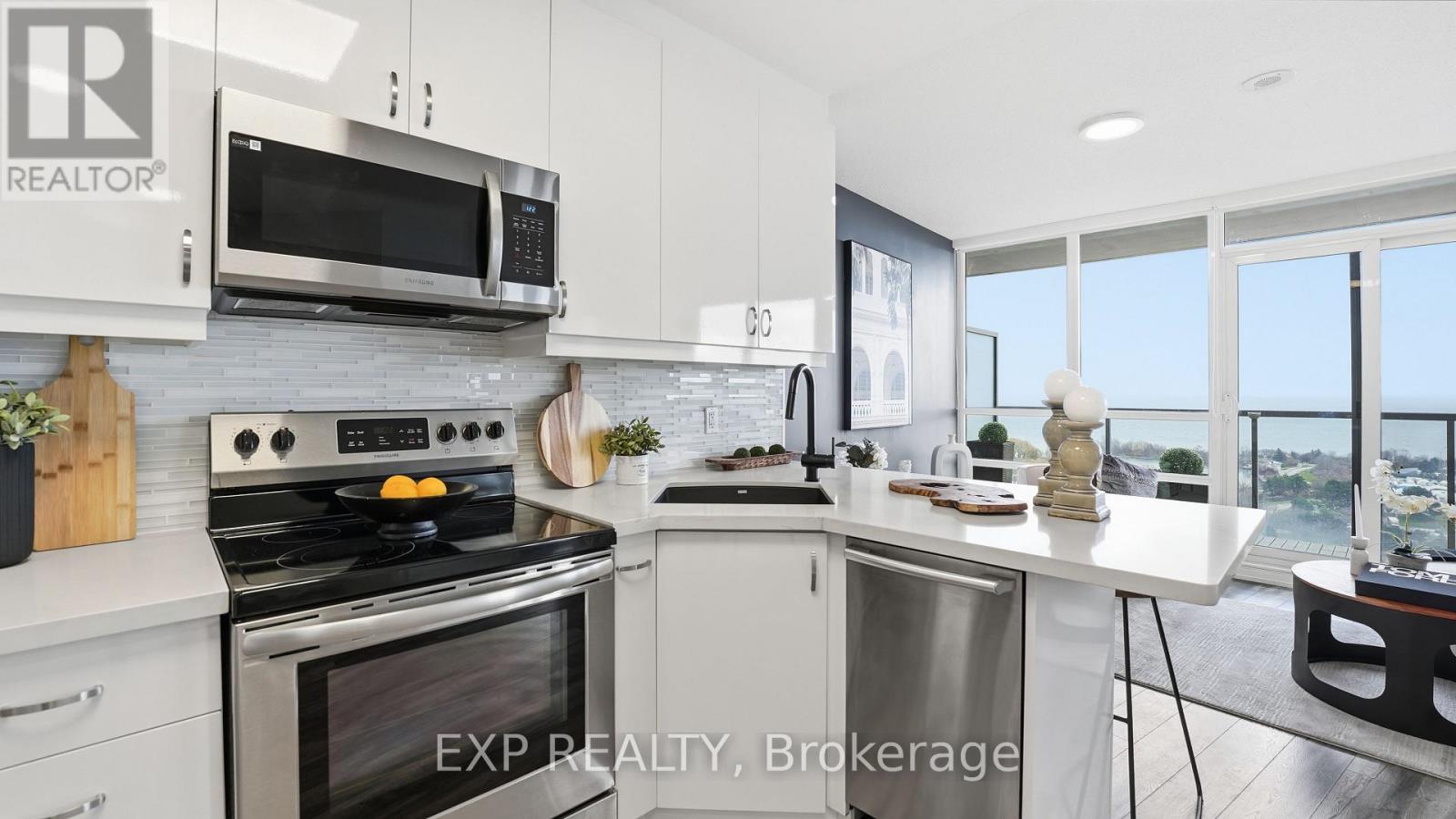 1908 - 2240 Lake Shore Boulevard W, Toronto, Ontario M8V 0B1 - Photo 15 - W12602306