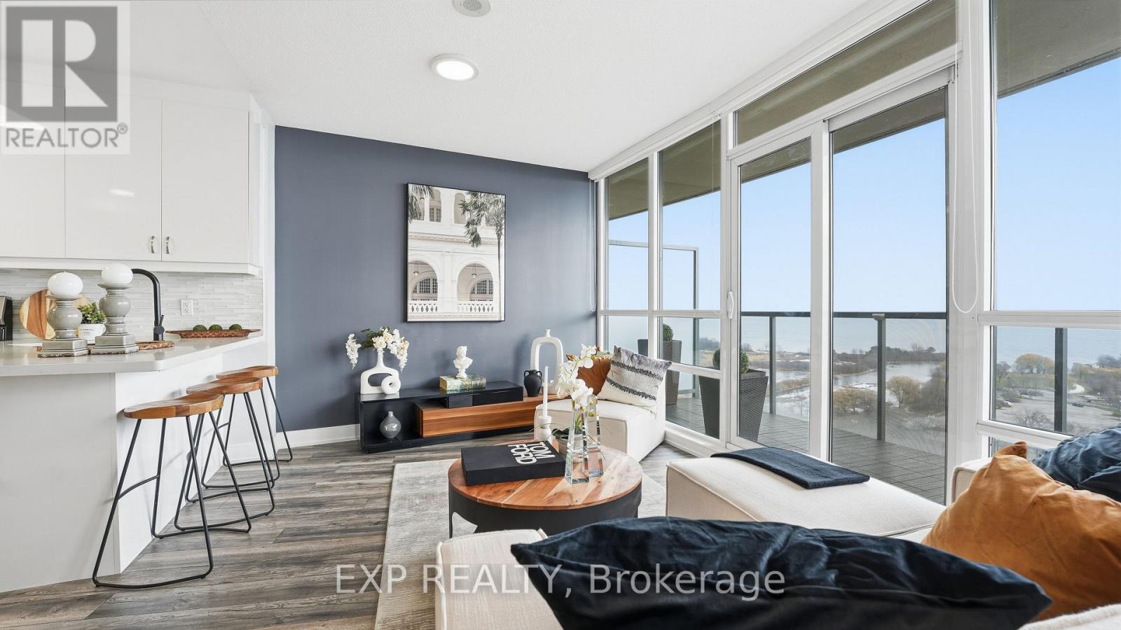 1908 - 2240 Lake Shore Boulevard W, Toronto, Ontario M8V 0B1 - Photo 3 - W12602306