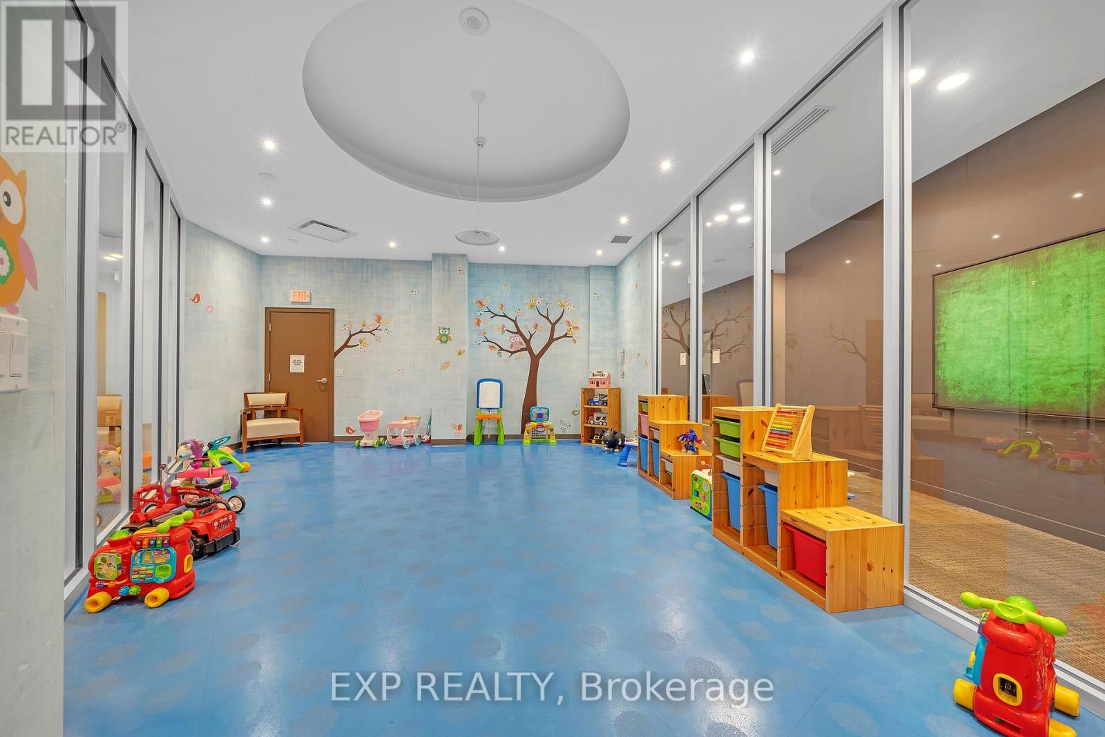 1908 - 2240 Lake Shore Boulevard W, Toronto, Ontario M8V 0B1 - Photo 37 - W12602306