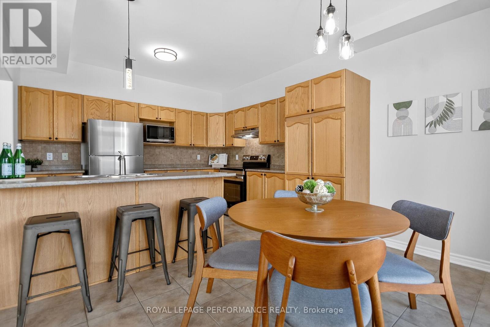 1910 Schroeder Crescent, Ottawa, Ontario  K4A 4P8 - Photo 18 - X12603318