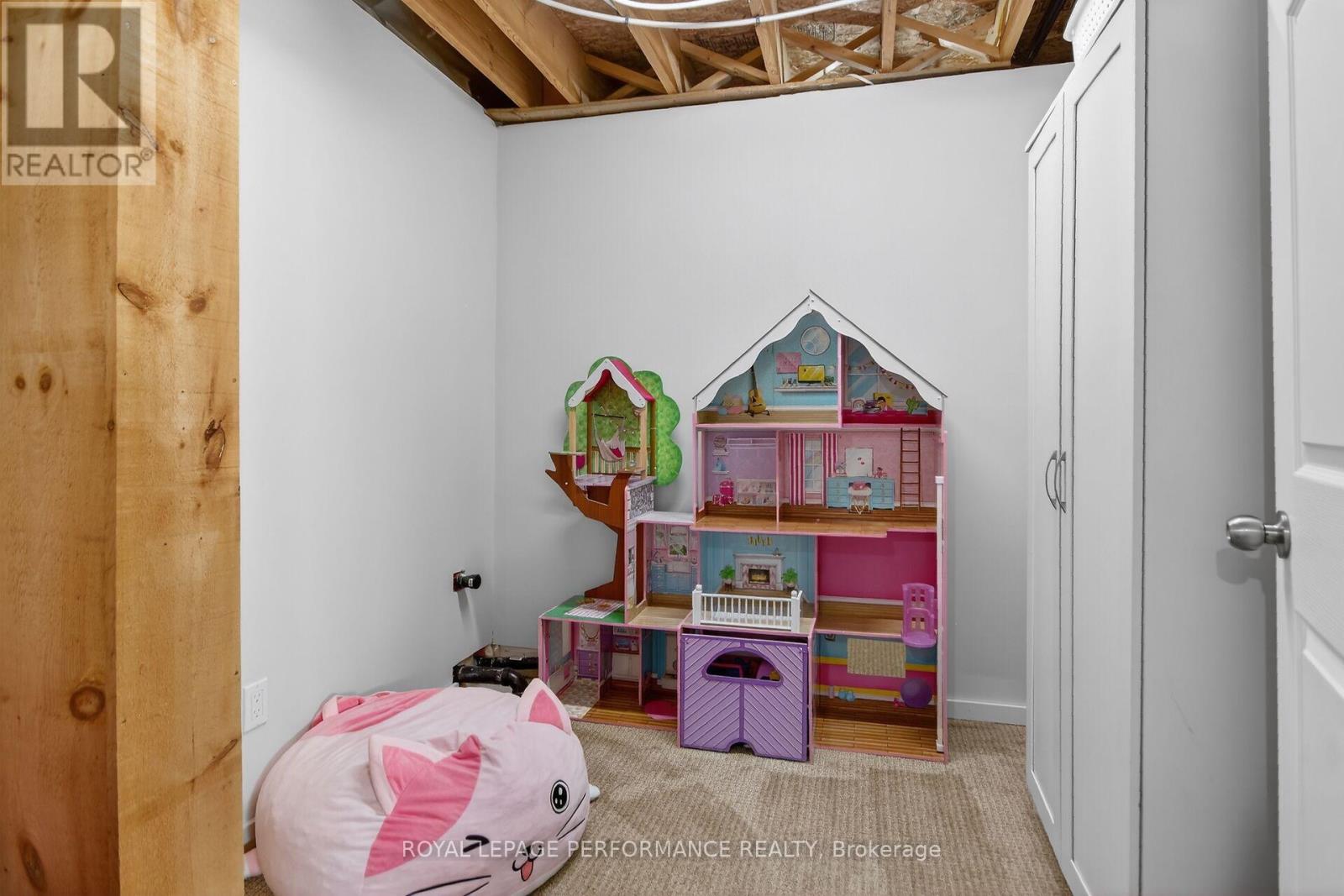 1910 Schroeder Crescent, Ottawa, Ontario  K4A 4P8 - Photo 45 - X12603318