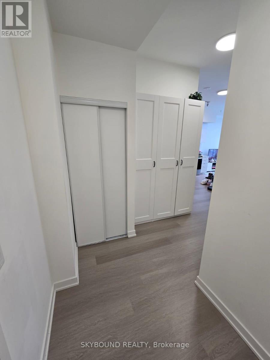 1103 - 859 The Queensway, Toronto, Ontario  M8Z 1N8 - Photo 6 - W12595608