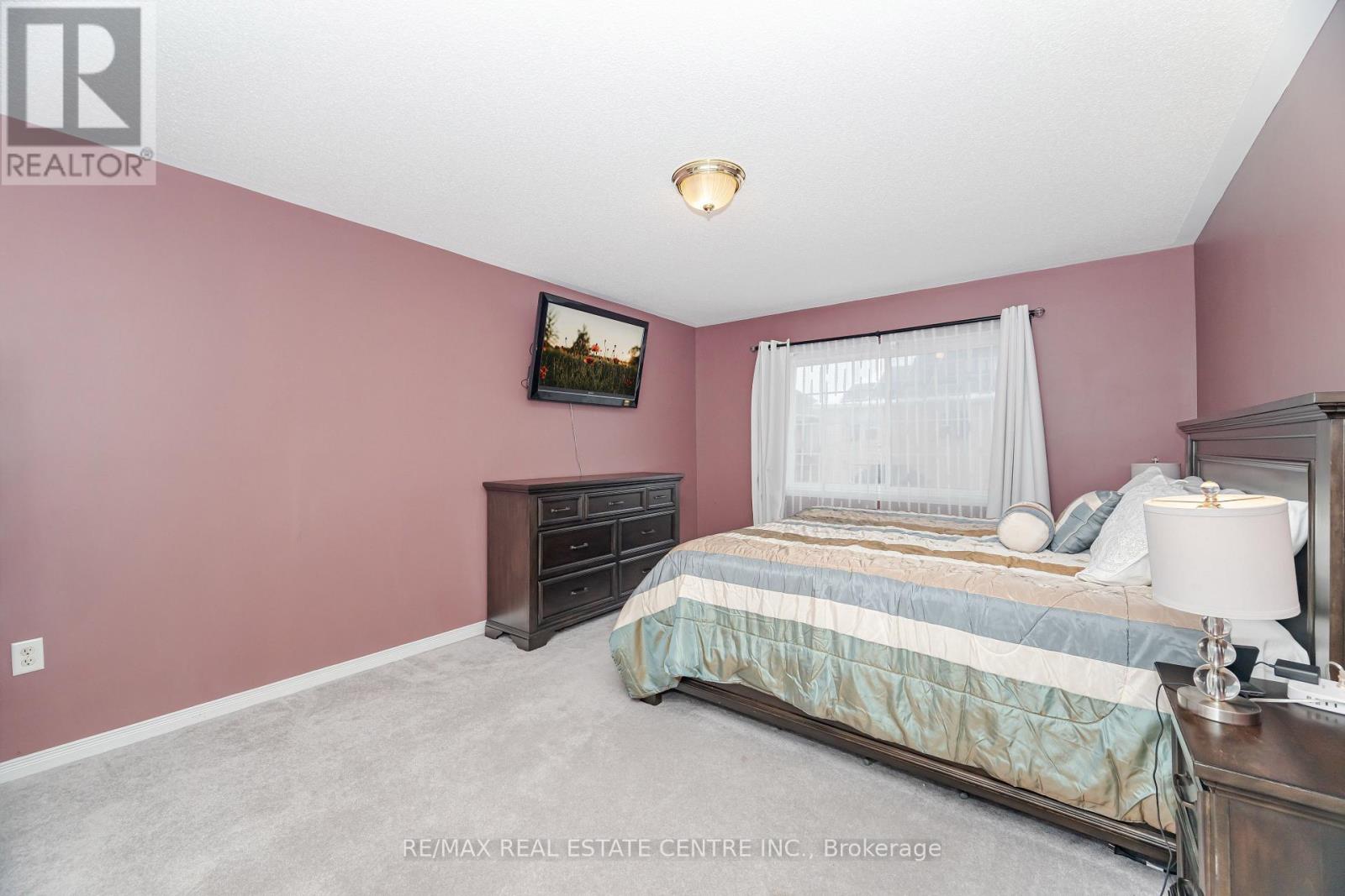 23 Quailvalley Drive, Brampton, Ontario L6R 0N3 - Photo 20 - W12603030