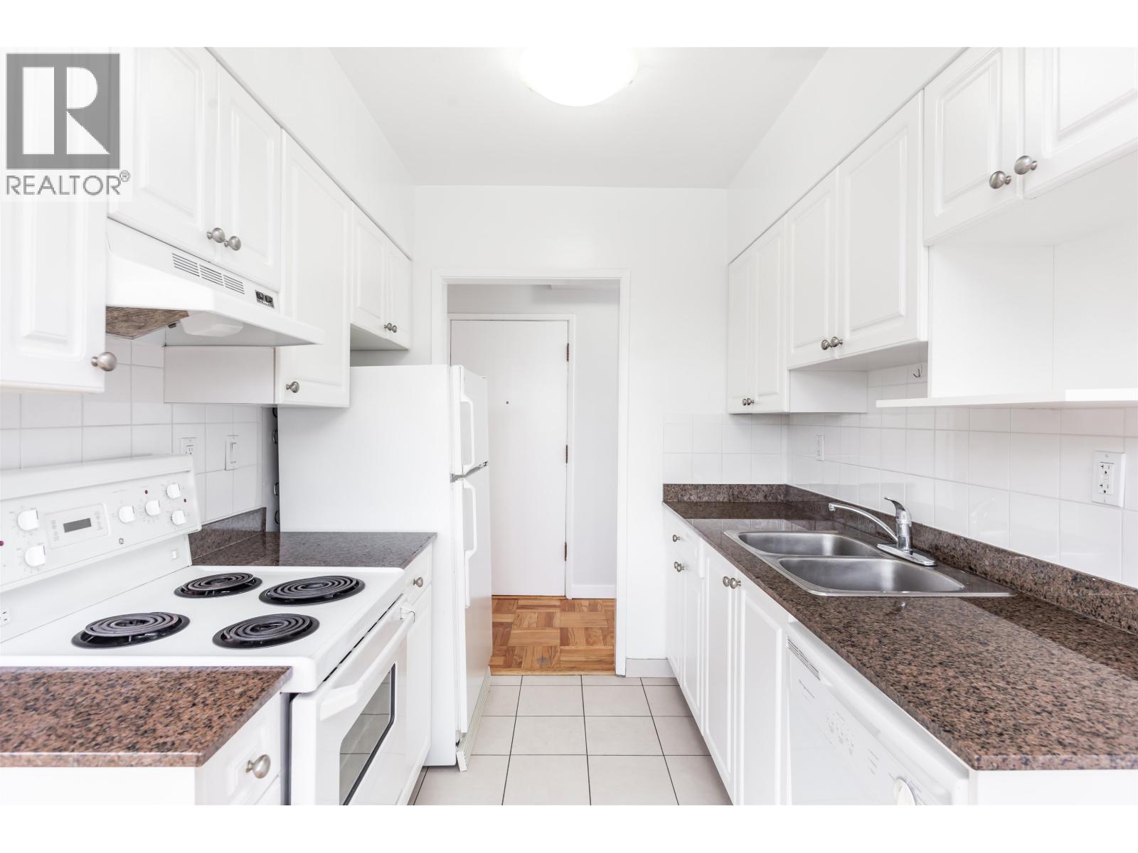 104 6450 E Boulevard, Vancouver, British Columbia  V6M 3V9 - Photo 8 - R3072386