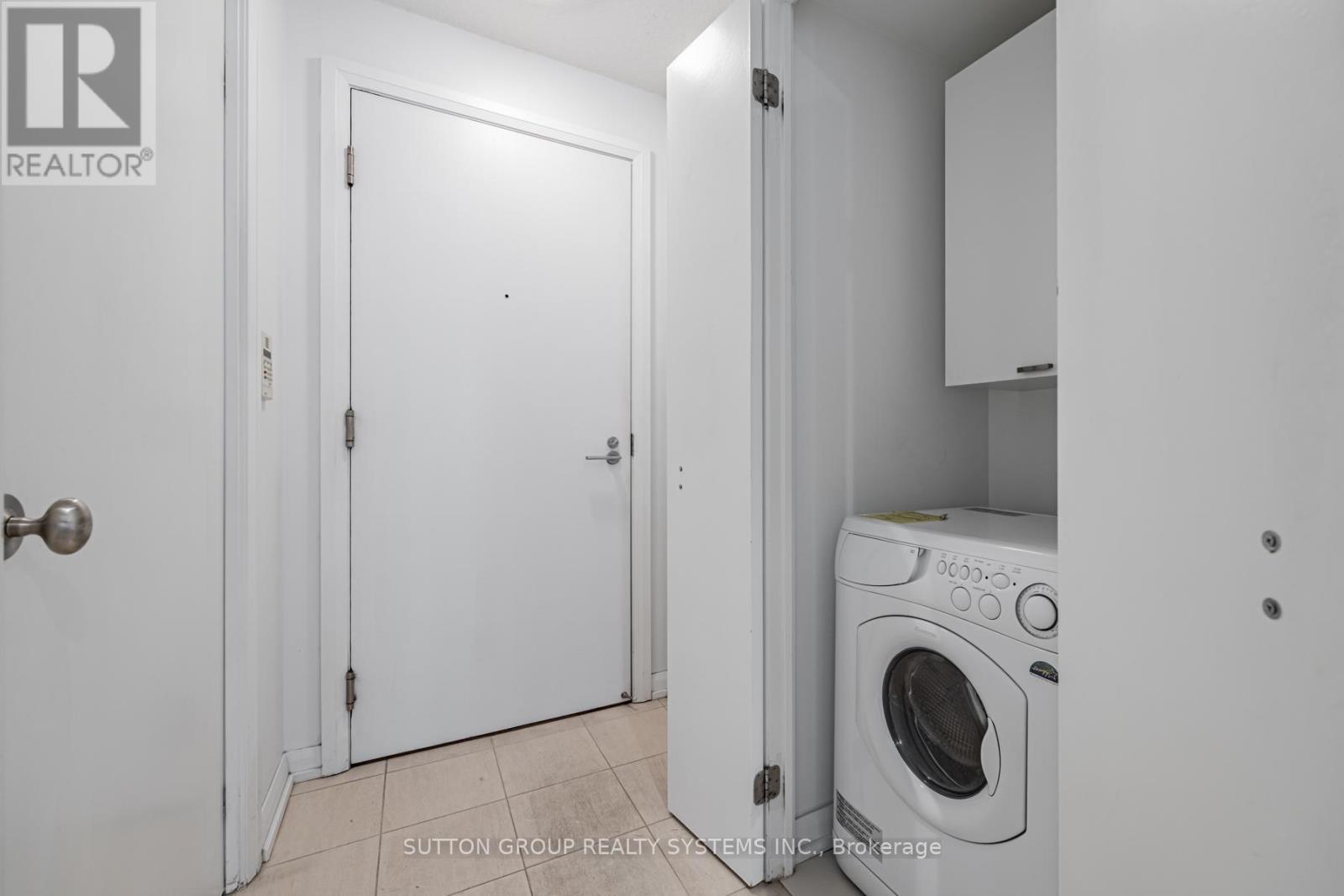 735 - 111 Elizabeth Street, Toronto, Ontario M5G 1P7 - Photo 6 - C12603310