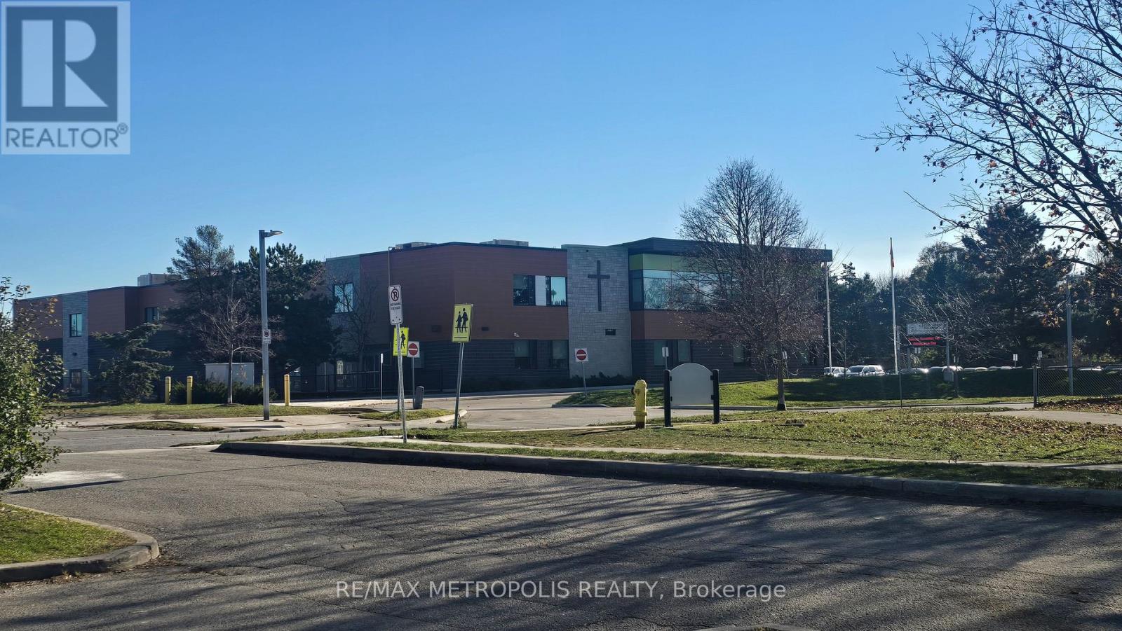 10 - 261 Michael Boulevard, Whitby, Ontario L1N 5B2 - Photo 16 - E12558996