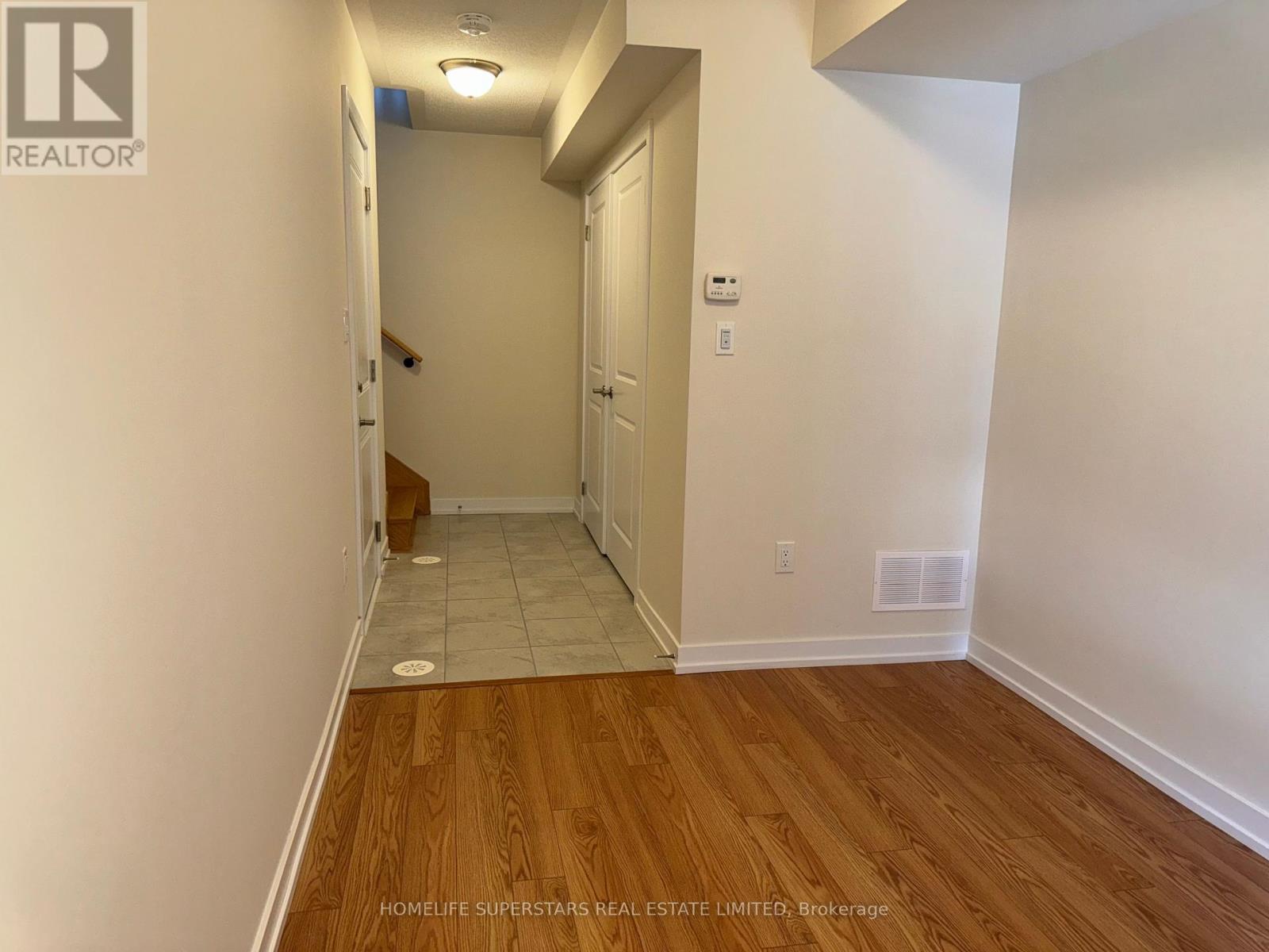 15 Chiffon Street, Vaughan, Ontario  L4L 0M6 - Photo 3 - N12603320