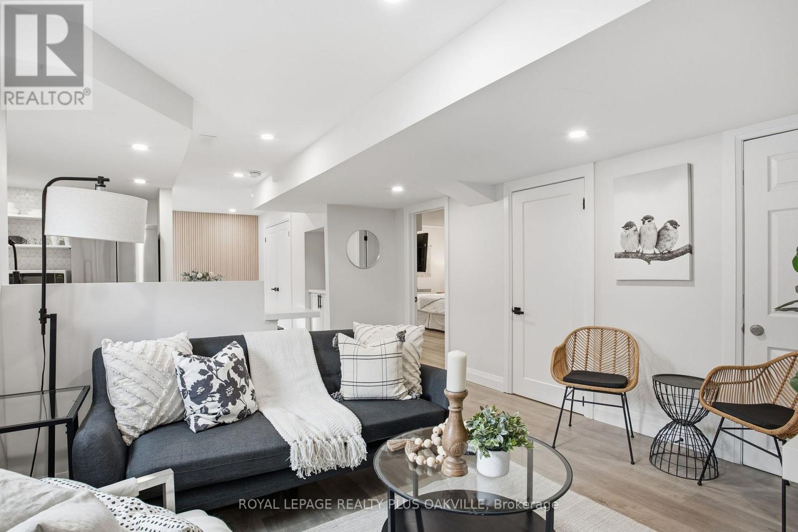 3488 Rebecca Street, Oakville, Ontario  L6L 6X9 - Photo 39 - W12603314