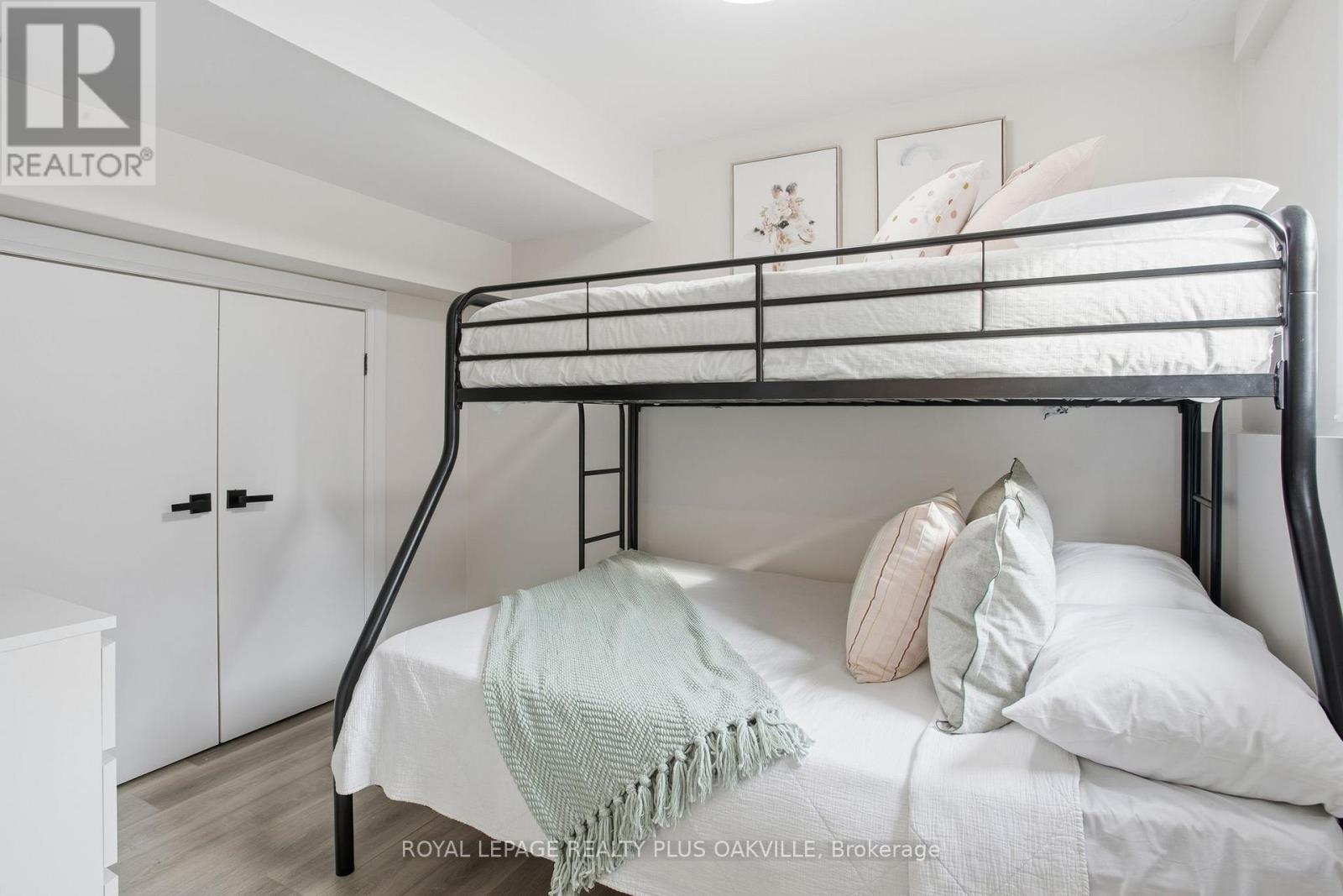 3488 Rebecca Street, Oakville, Ontario  L6L 6X9 - Photo 41 - W12603314