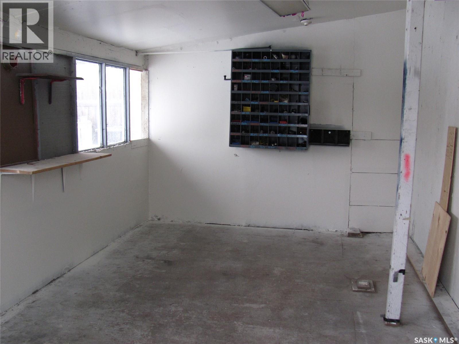 803 I Avenue N, Saskatoon, Saskatchewan  S7L 2H2 - Photo 15 - SK025238