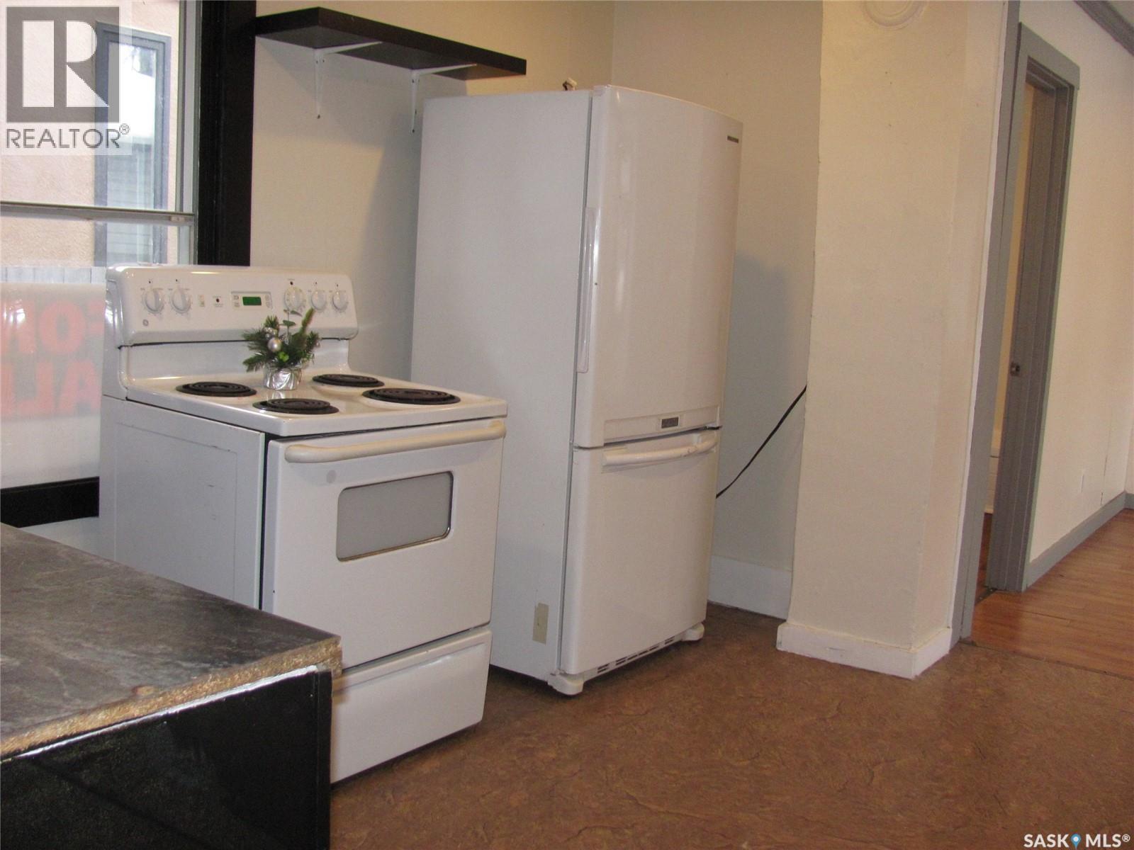 803 I Avenue N, Saskatoon, Saskatchewan  S7L 2H2 - Photo 8 - SK025238