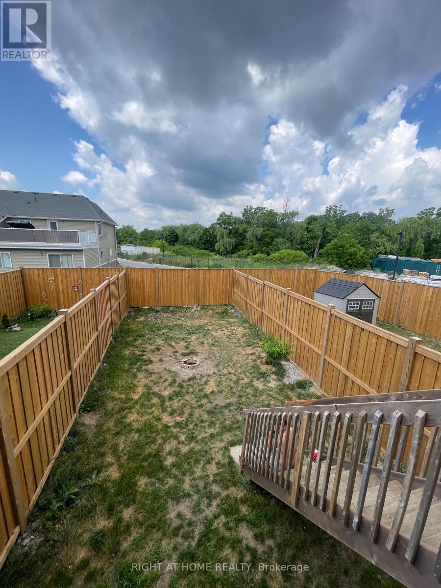 59 Denistoun Street, Welland, Ontario  L3C 0H6 - Photo 10 - X12602116