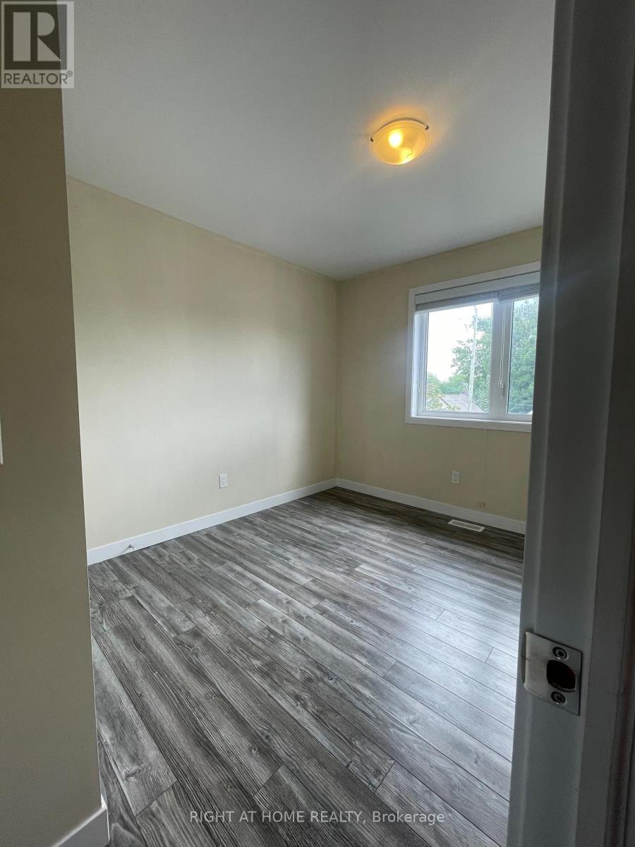 59 Denistoun Street, Welland, Ontario  L3C 0H6 - Photo 21 - X12602116