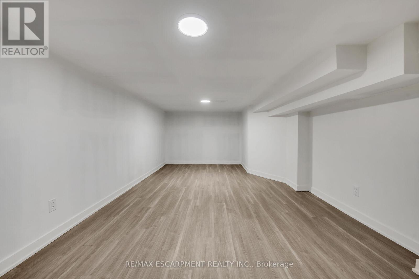 20 Crosthwaite Avenue N, Hamilton, Ontario  L8H 4T9 - Photo 29 - X12603322