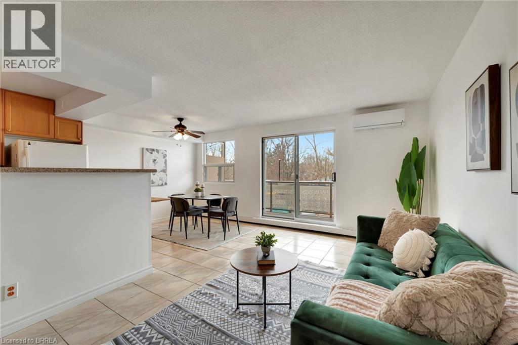 793 Colborne Street E Unit# 207, Brantford, Ontario N3S 7J3 - Photo 3 - 40791977