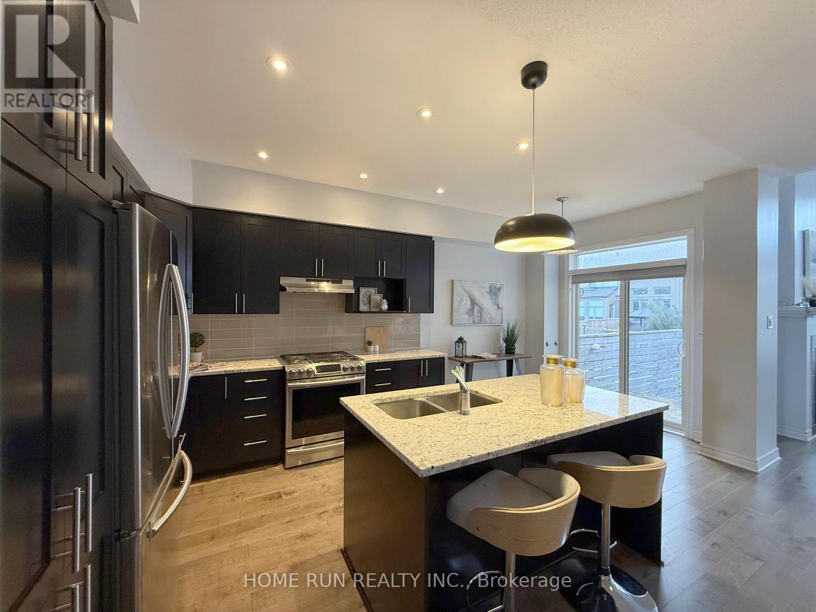 781 Brian Good Avenue, Ottawa, Ontario  K4M 0E3 - Photo 5 - X12603352