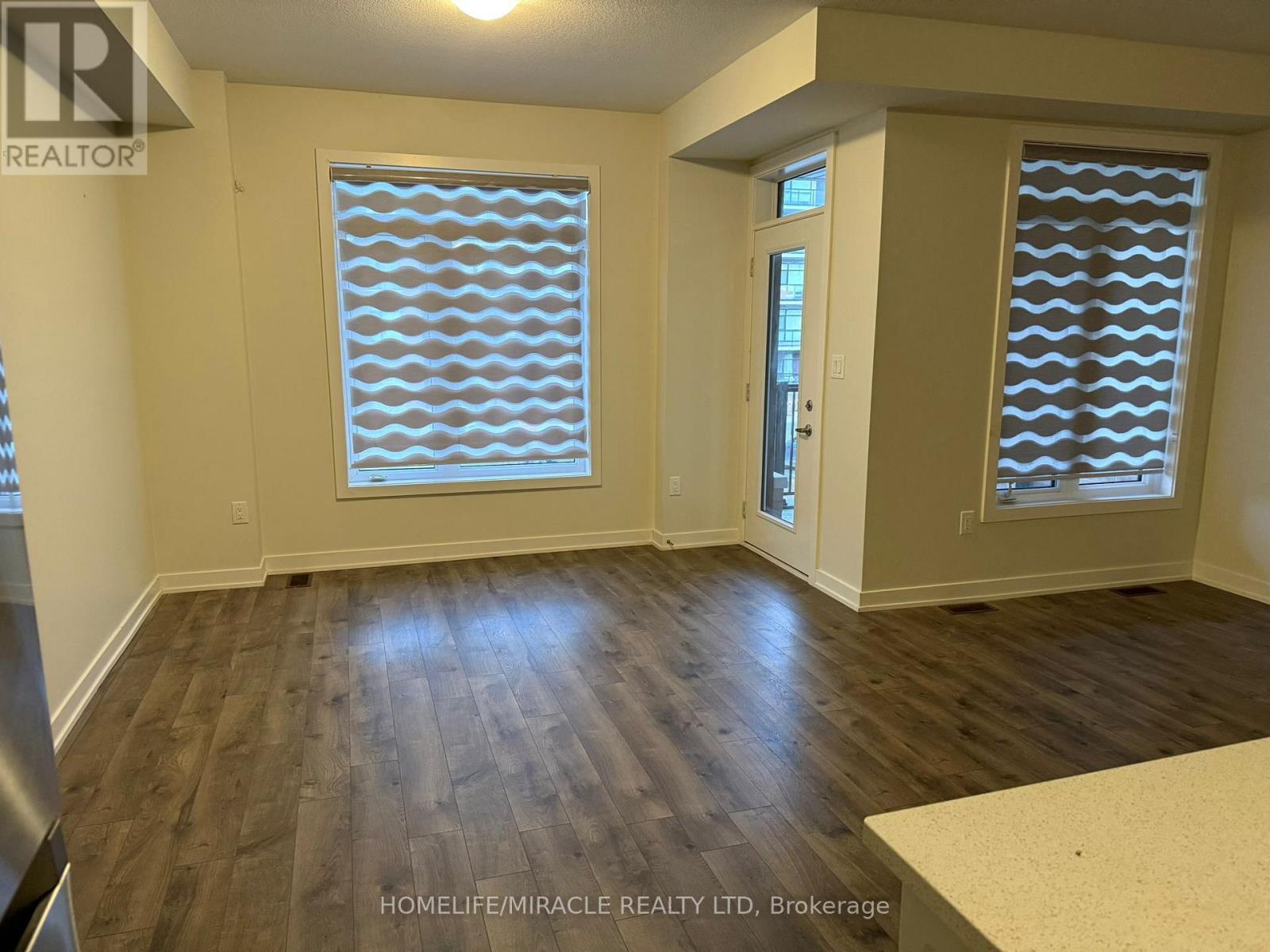 132 - 590 N Service Road, Hamilton, Ontario  L8E 0K5 - Photo 12 - X12547654