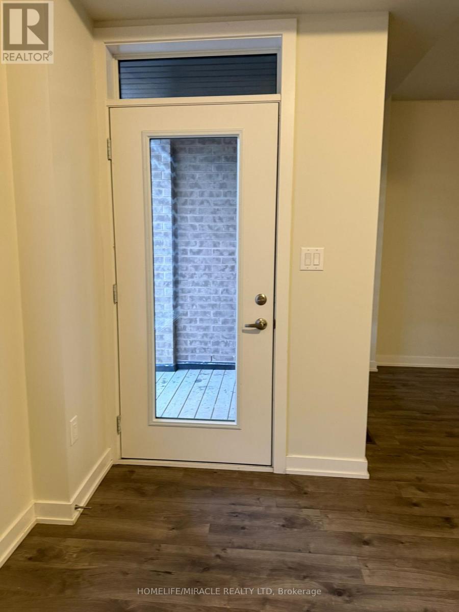 132 - 590 N Service Road, Hamilton, Ontario  L8E 0K5 - Photo 13 - X12547654