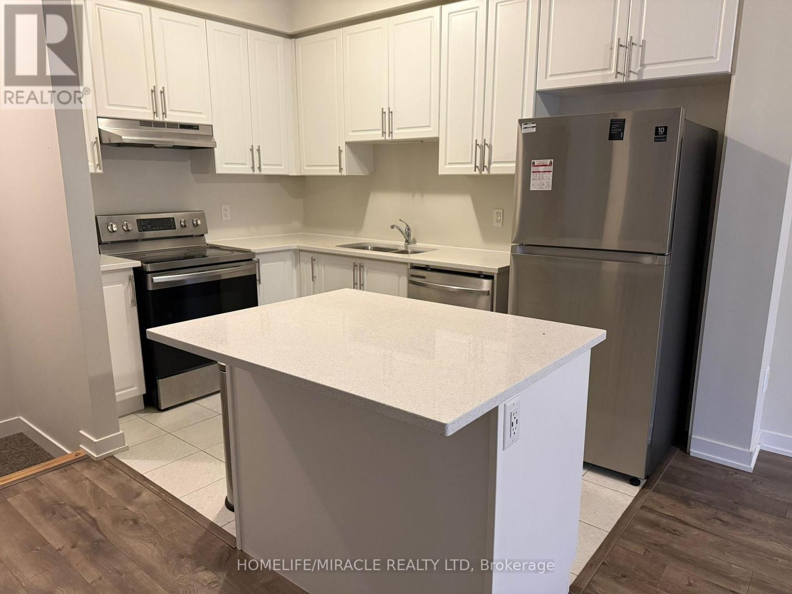 132 - 590 N Service Road, Hamilton, Ontario  L8E 0K5 - Photo 8 - X12547654