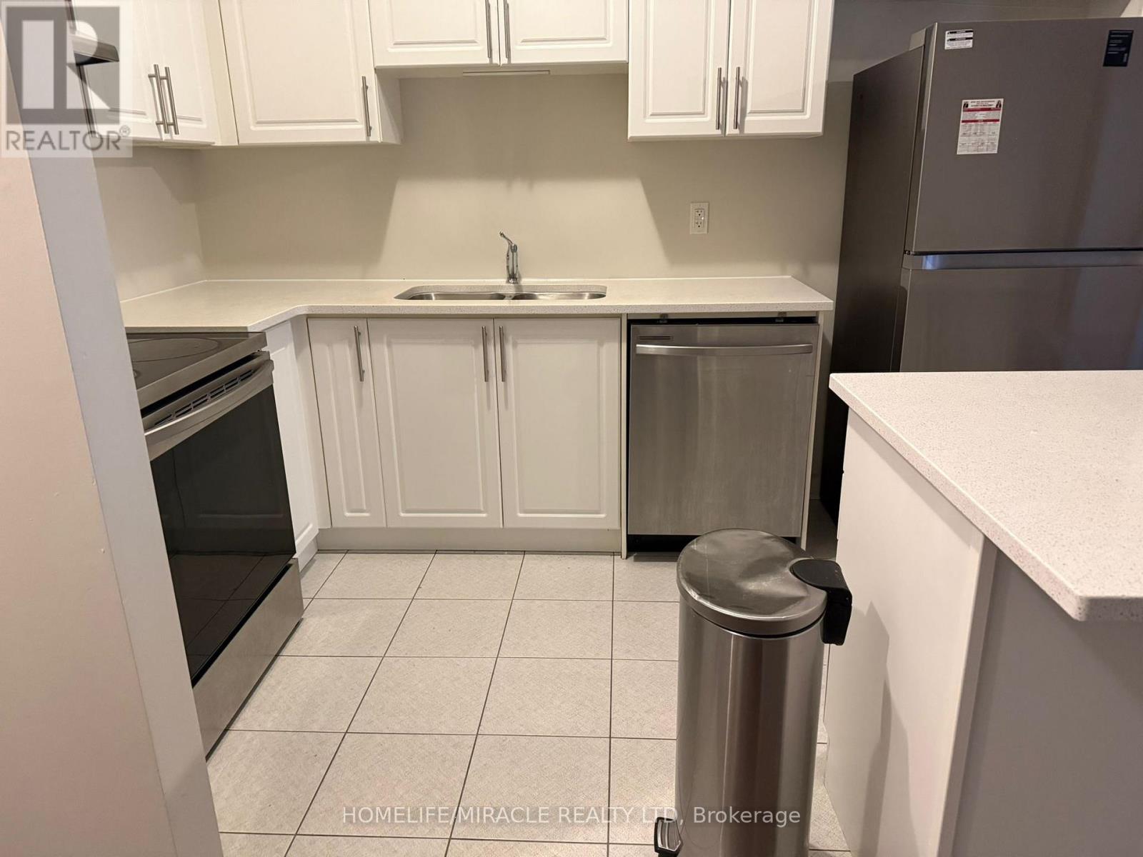 132 - 590 N Service Road, Hamilton, Ontario  L8E 0K5 - Photo 29 - X12547654