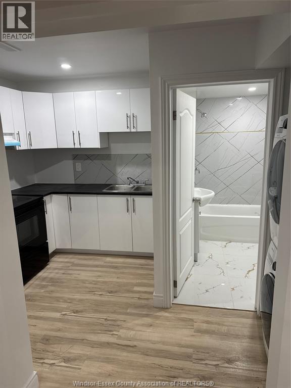 1383 Helsinki Court Unit# Lower, Windsor, Ontario  N9G 0B4 - Photo 3 - 25031177