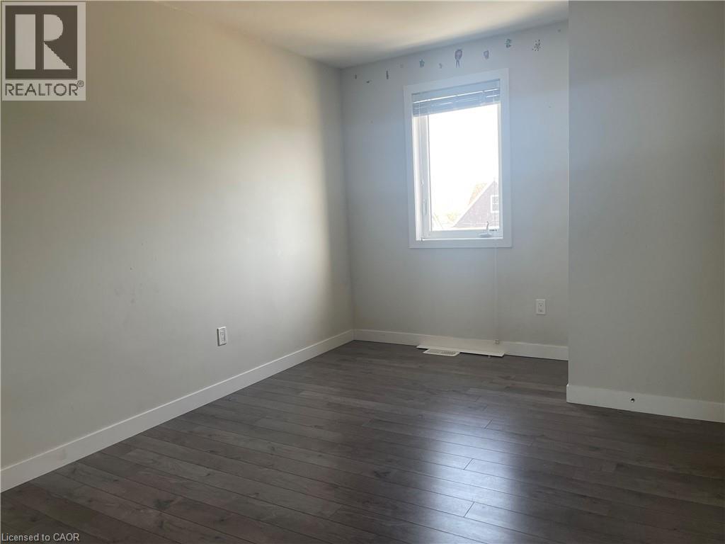 59 Denistoun Street, Welland, Ontario  L3C 0H6 - Photo 16 - 40791553