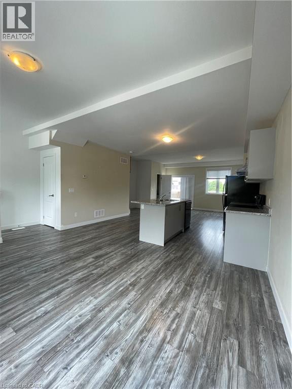 59 Denistoun Street, Welland, Ontario  L3C 0H6 - Photo 6 - 40791553